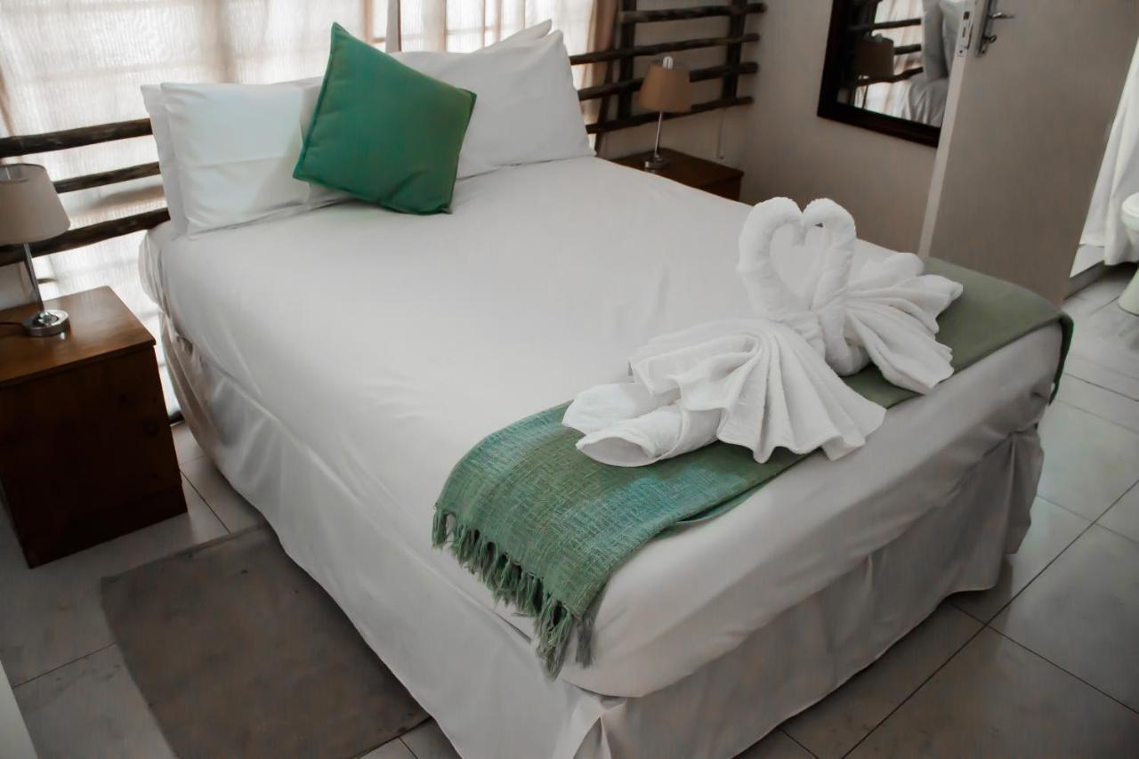 Leeville Guesthouse Kasane Luaran gambar
