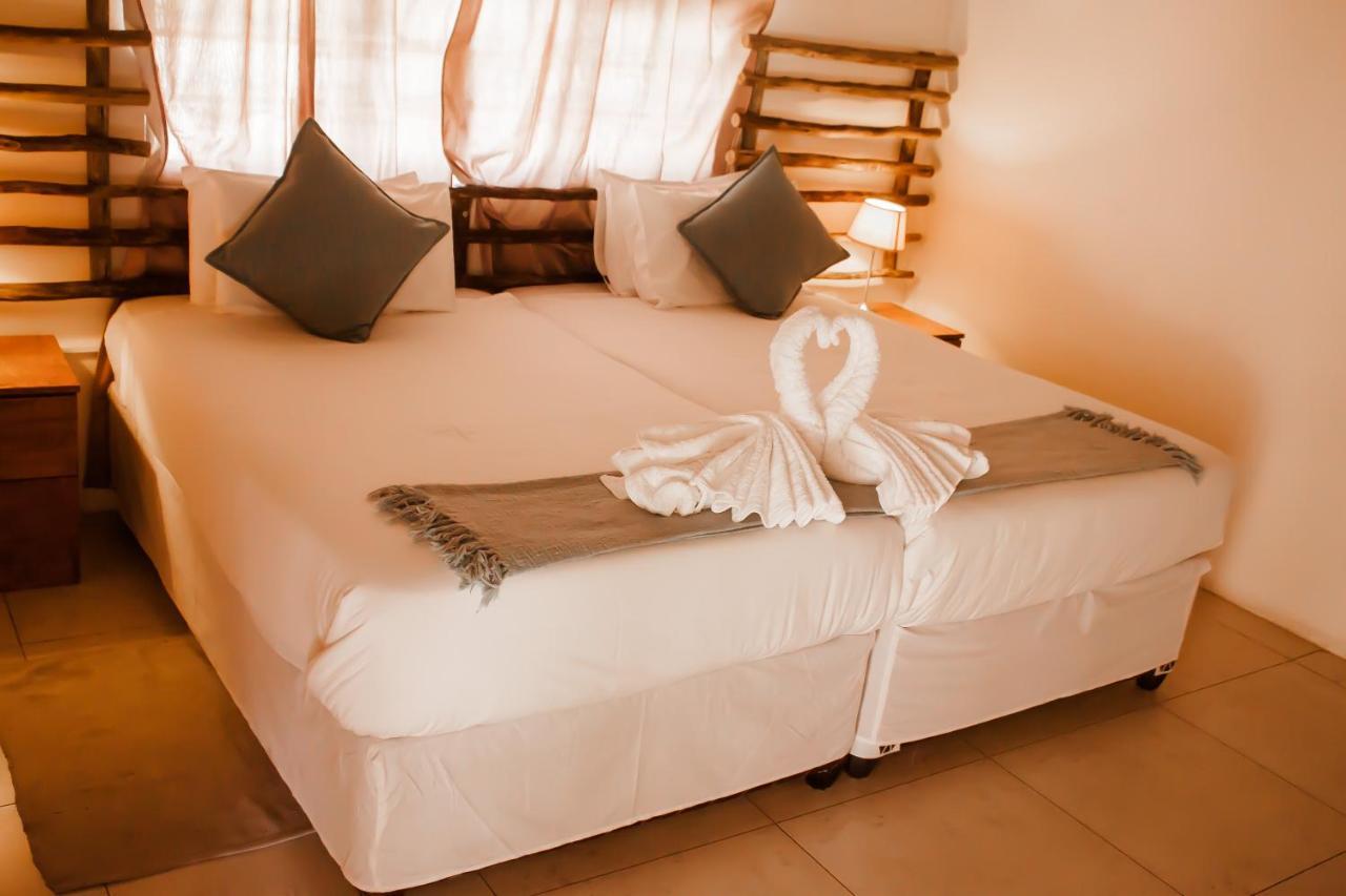 Leeville Guesthouse Kasane Luaran gambar